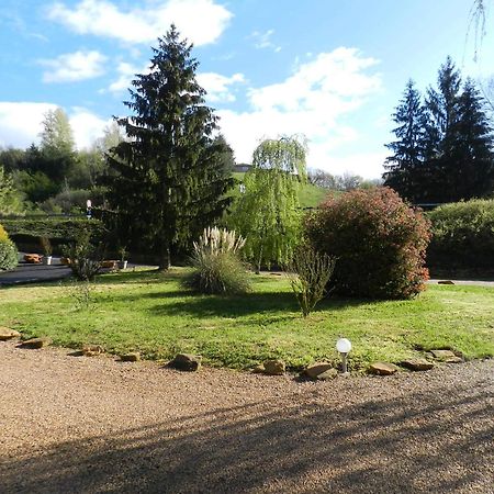 Hotel Domaine Des Pierres Dorees Ternand Экстерьер фото