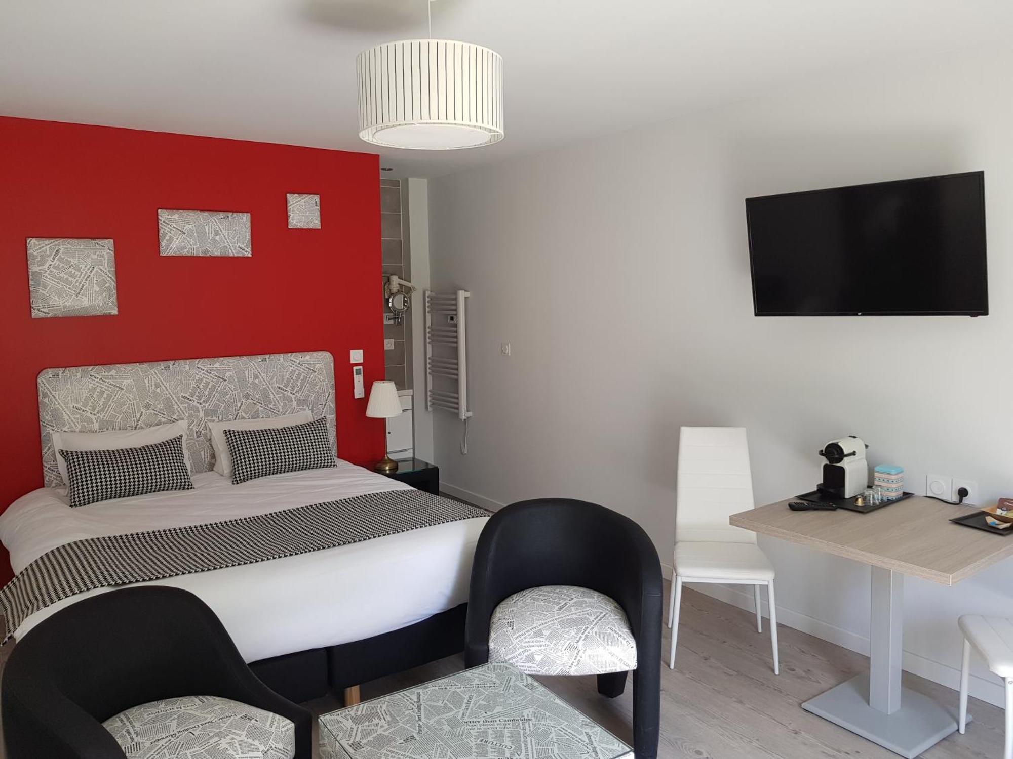 Hotel Domaine Des Pierres Dorees Ternand Номер фото